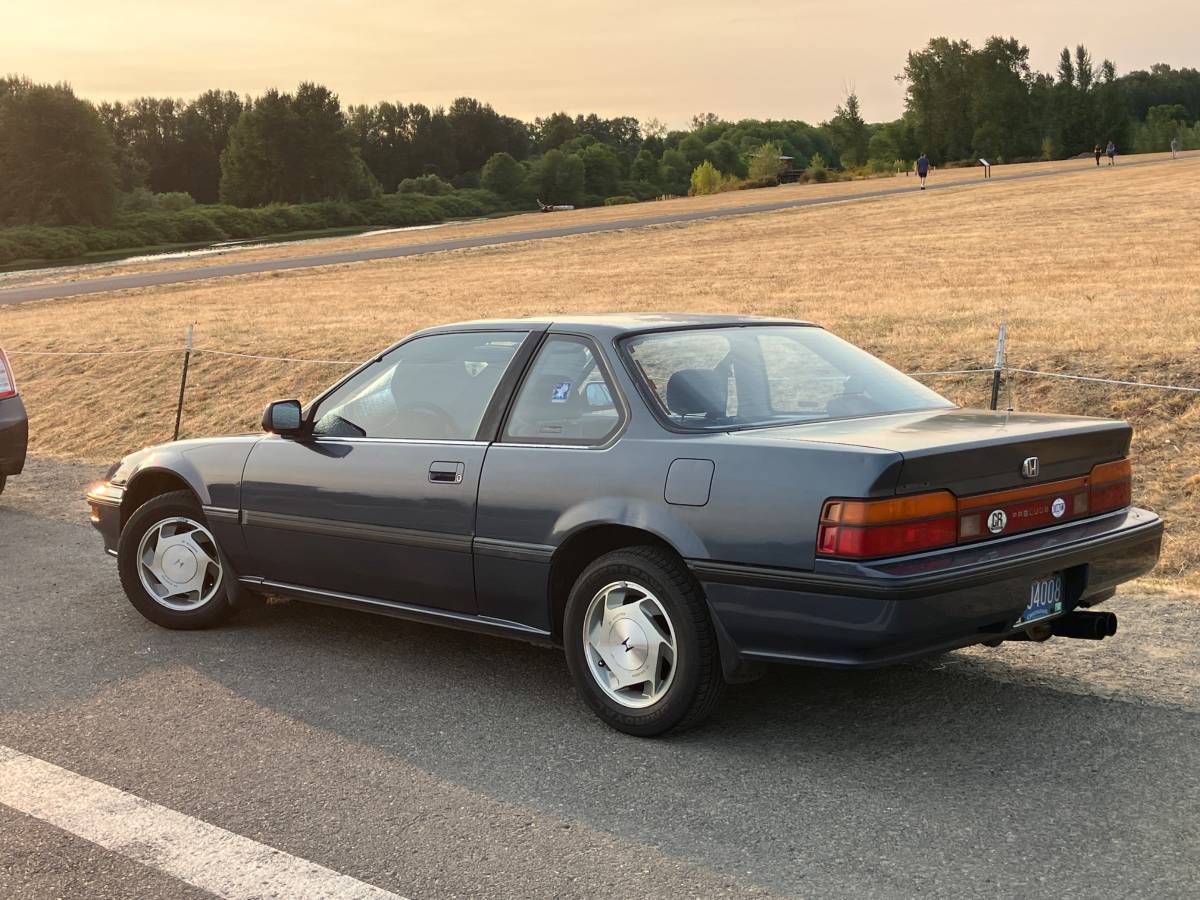 Honda-1988-blue-2
