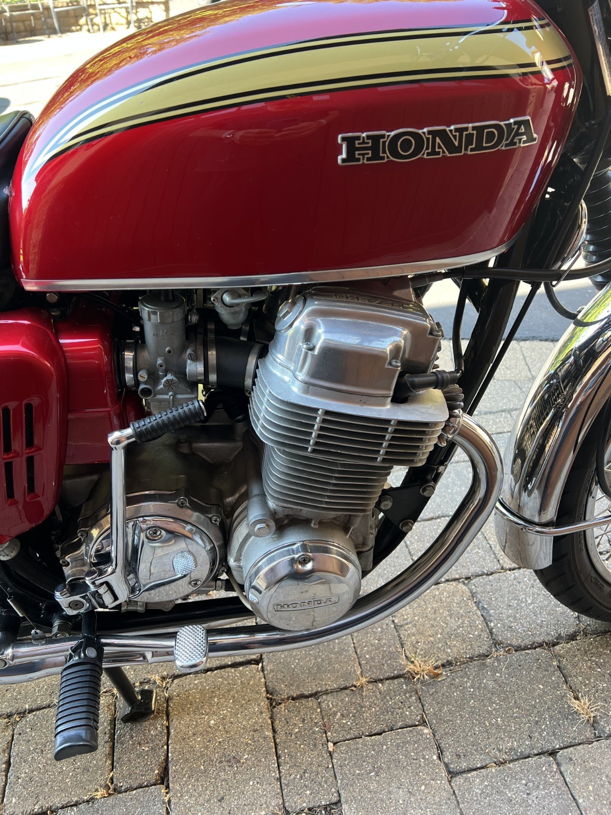 Honda-CB-1969-11