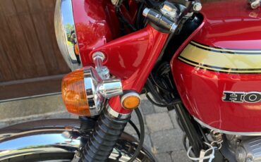 Honda-CB-1969-23