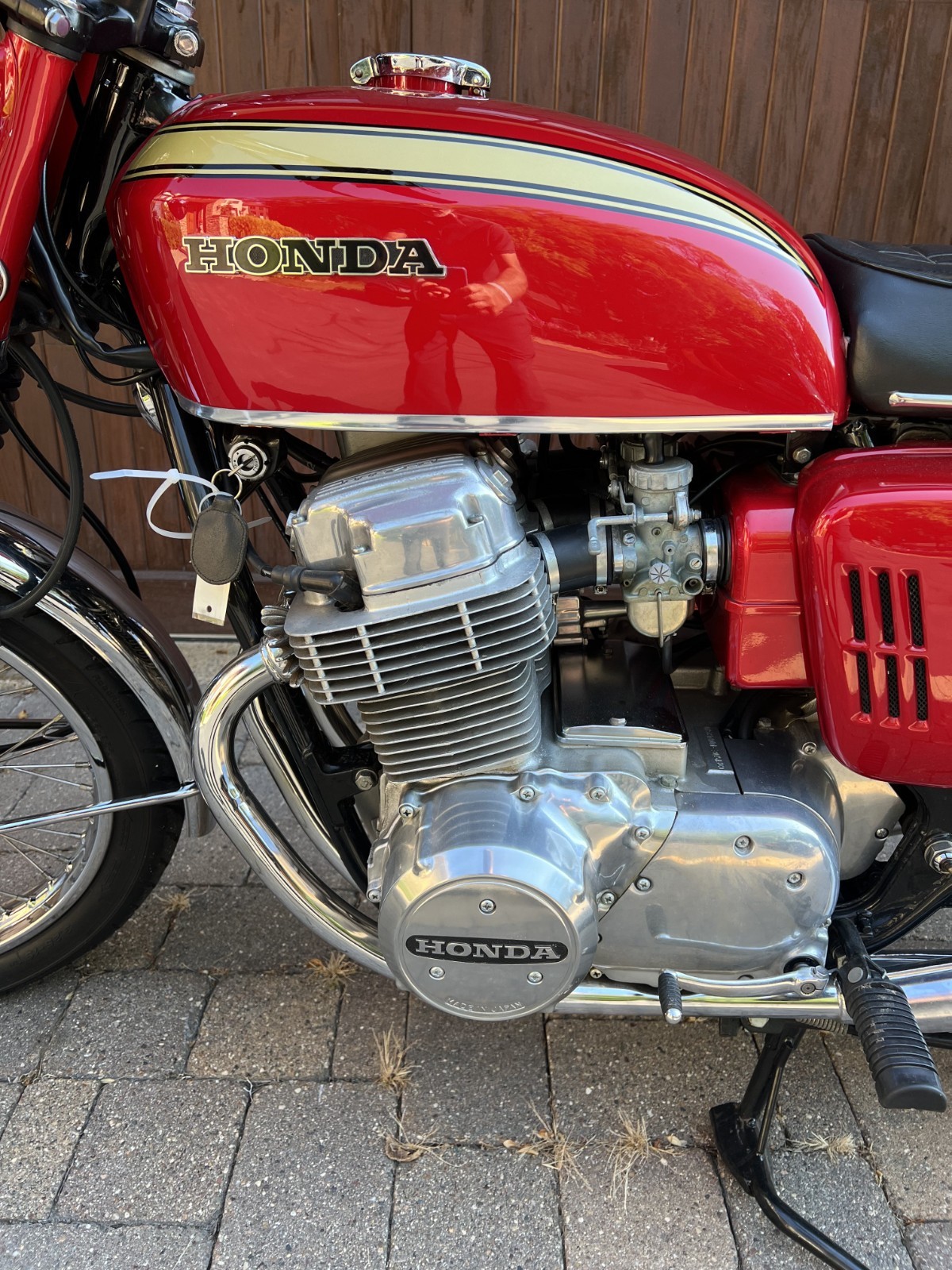 Honda-CB-1969-4