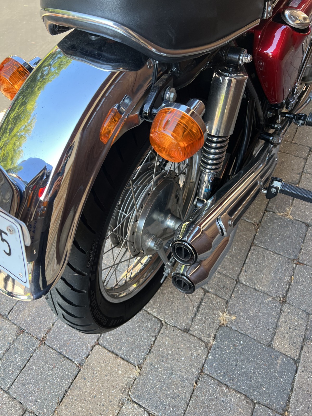 Honda-CB-1969-8
