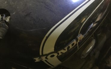 Honda-CB-1973-3