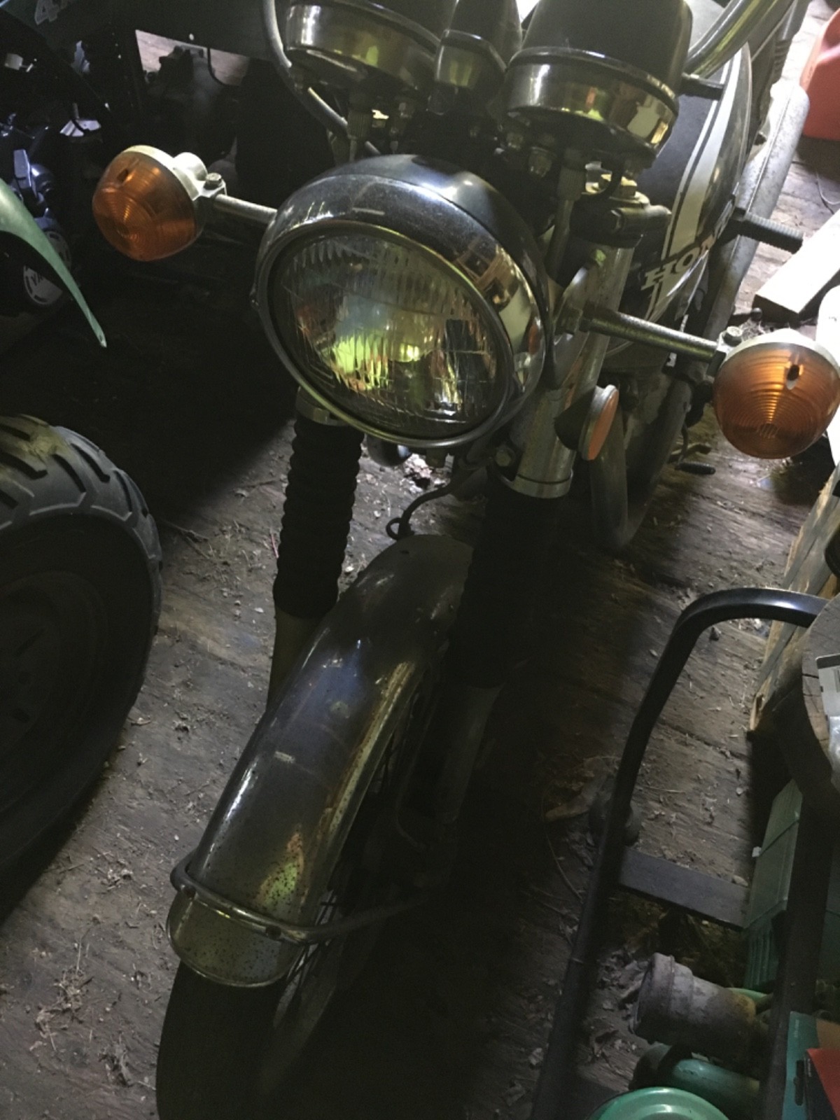 Honda-CB-1973-8
