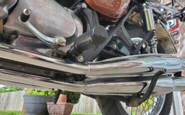 Honda-CB-1976-11