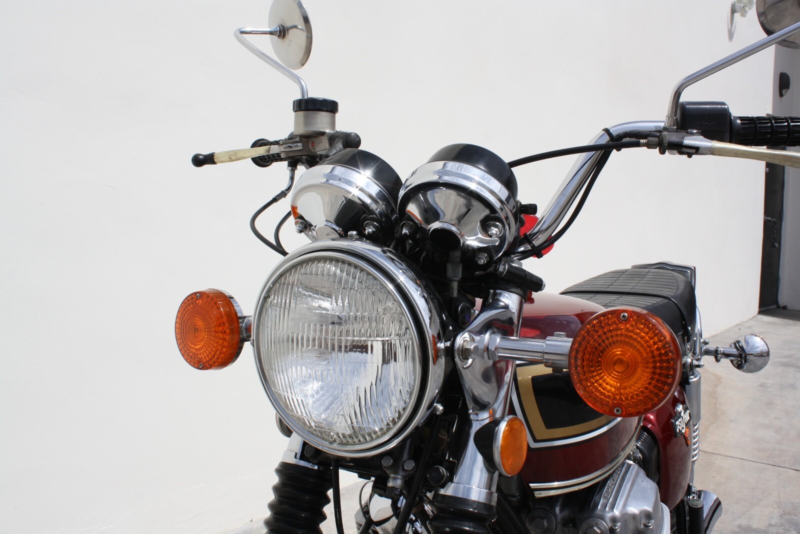 Honda-CB-1976-12
