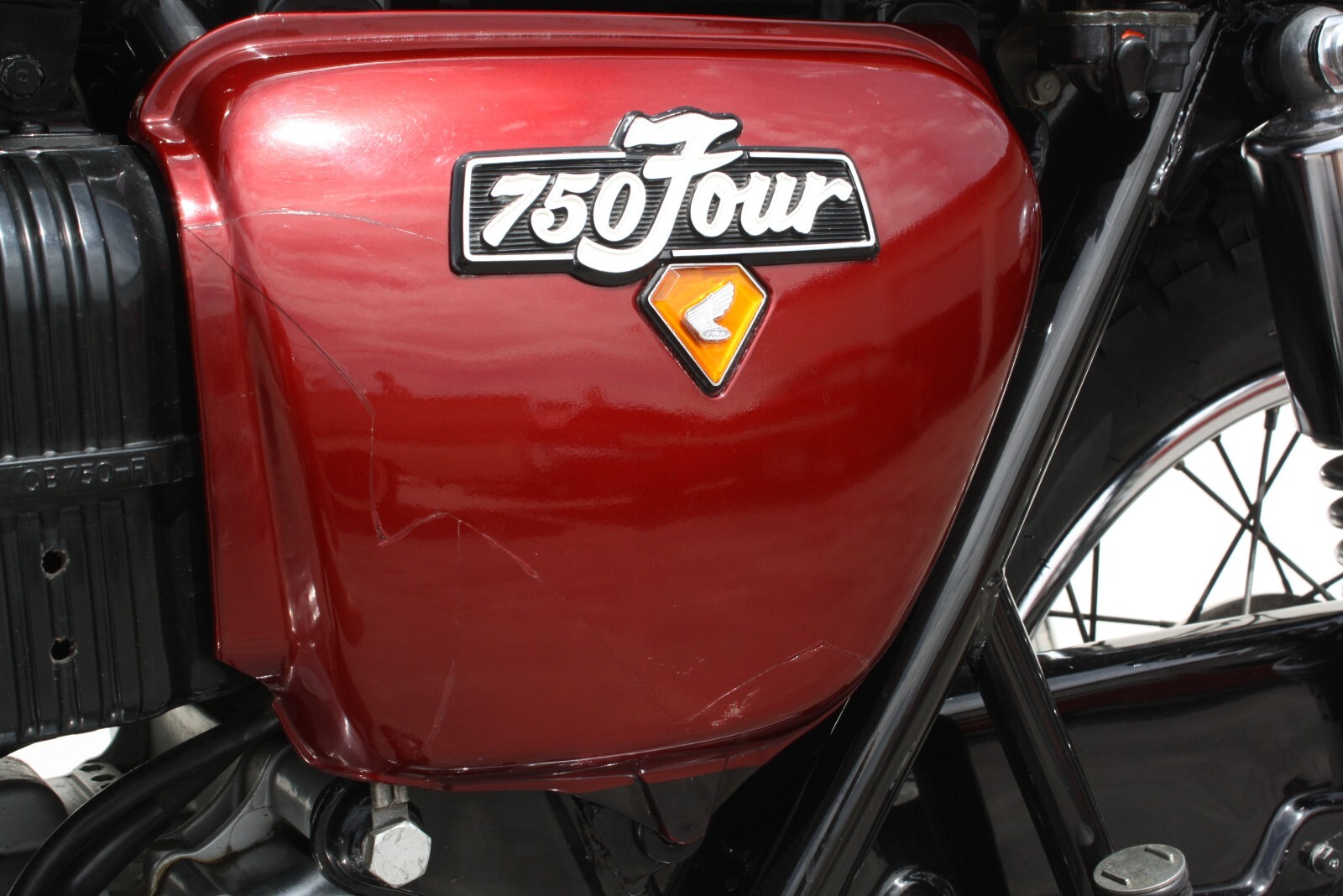 Honda-CB-1976-13