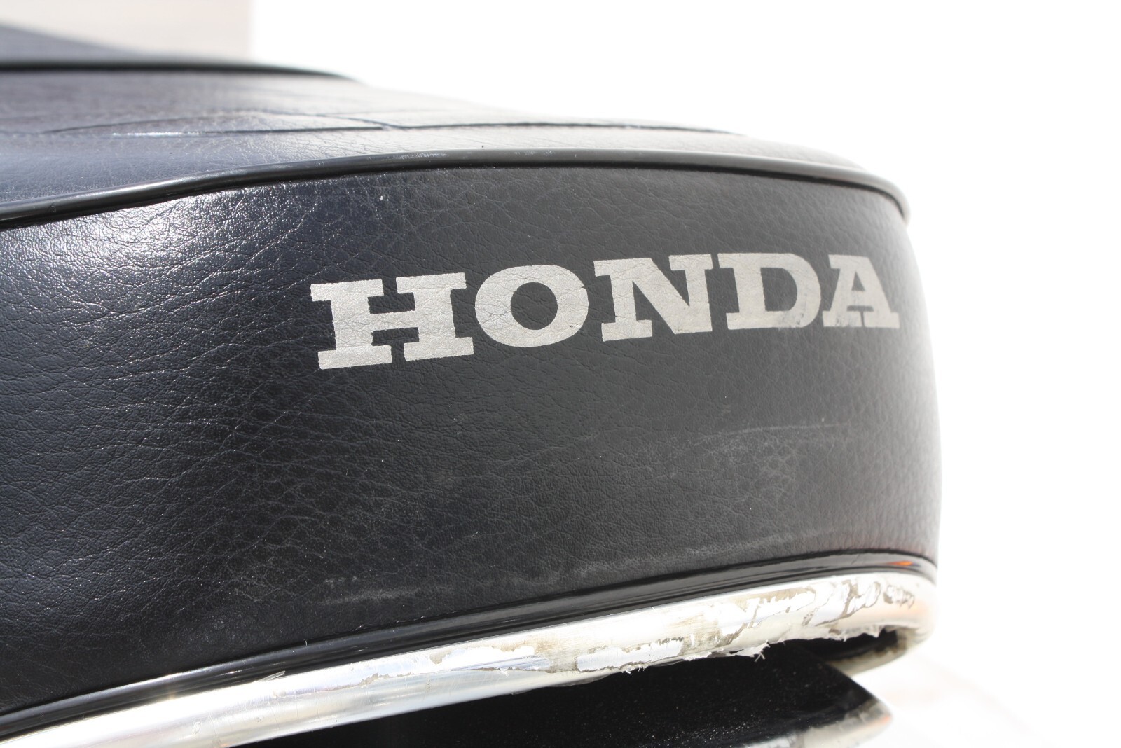 Honda-CB-1976-17