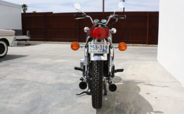 Honda-CB-1976-18