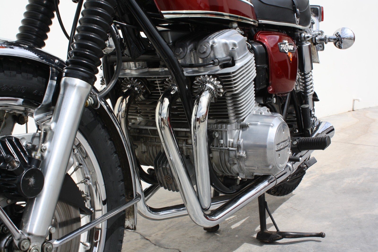 Honda-CB-1976-24