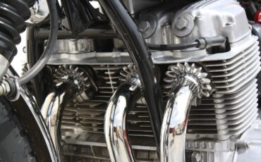 Honda-CB-1976-25