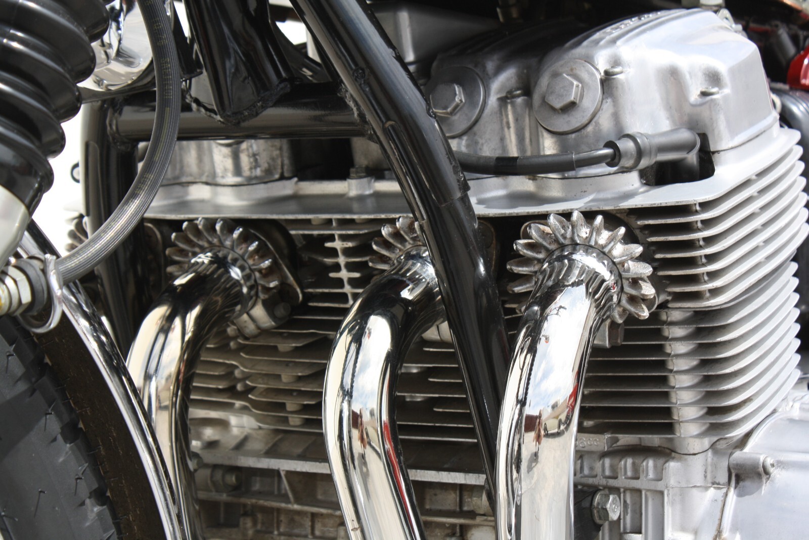 Honda-CB-1976-25