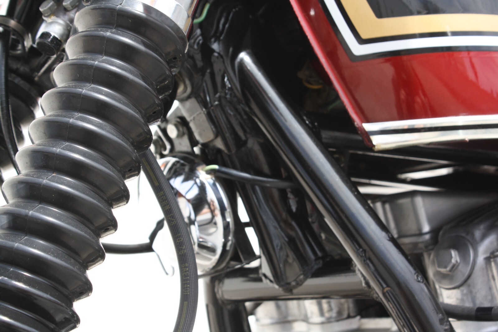 Honda-CB-1976-27