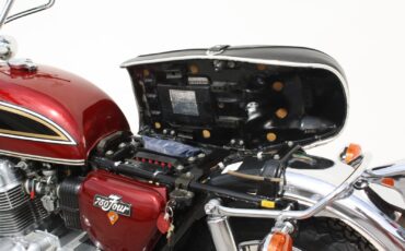 Honda-CB-1976-28