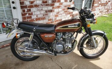 Honda-CB-1976-9