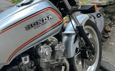 Honda-CB-1979-5