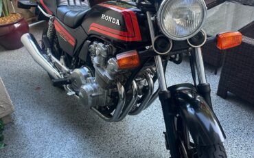 Honda-CB750F-1981-10