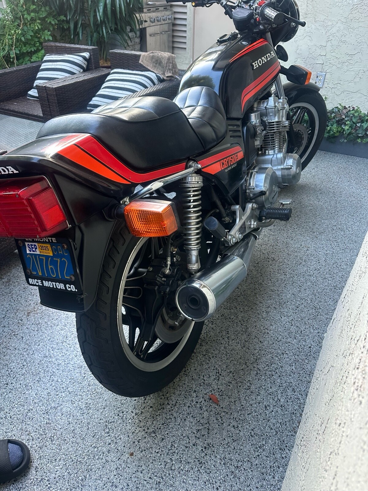 Honda-CB750F-1981-5