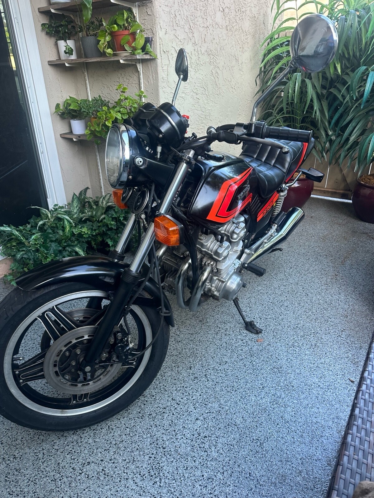 Honda-CB750F-1981-7