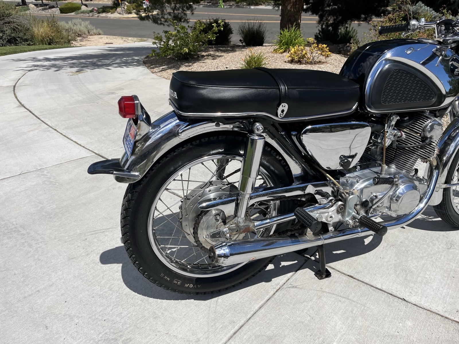 Honda-CB77-1963-4