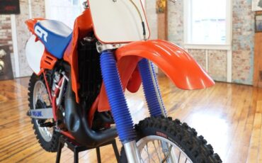 Honda-CR-1985-10