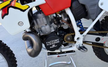 Honda-CR-1991-6