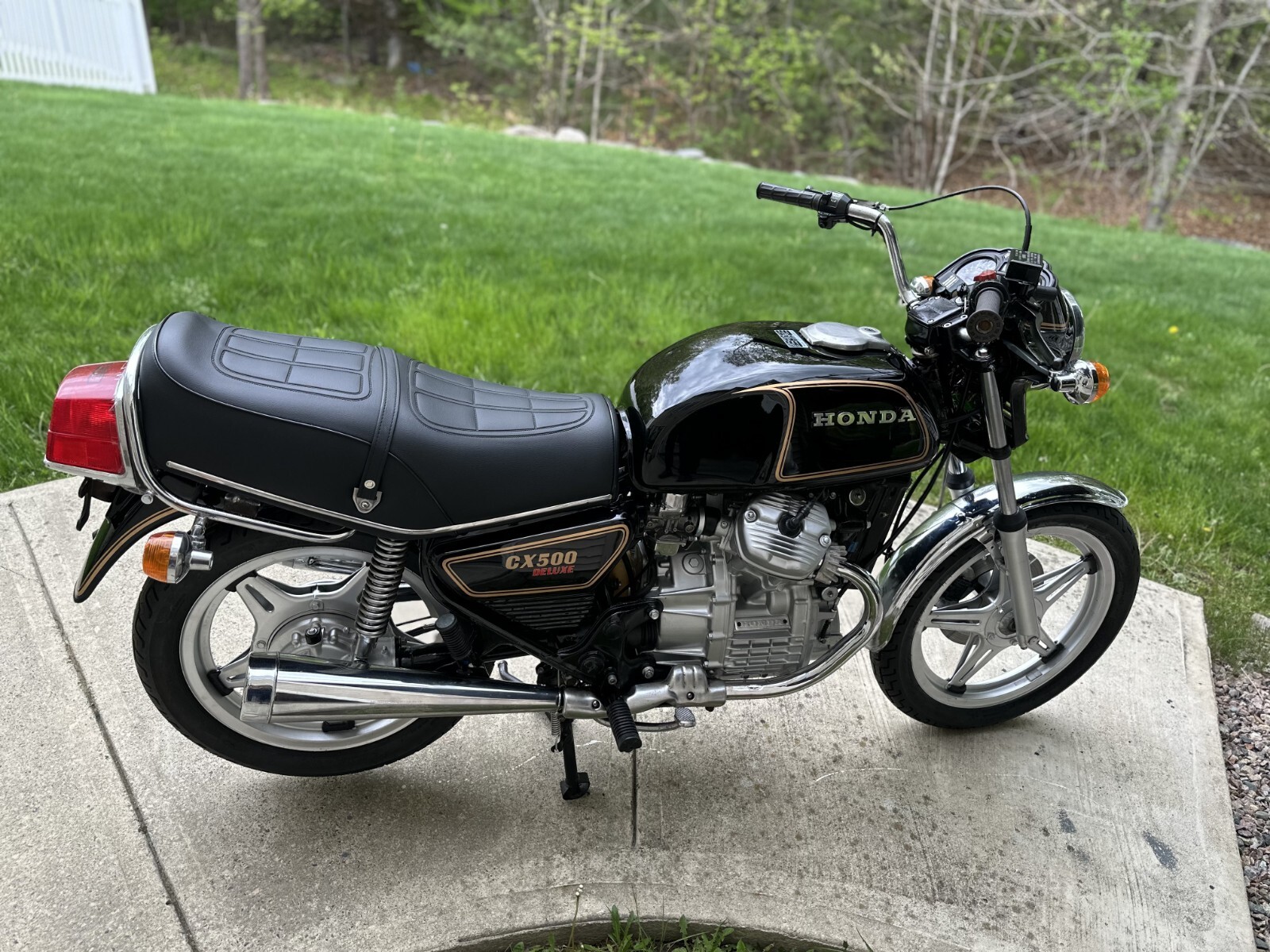 Honda-CX500-1978-3