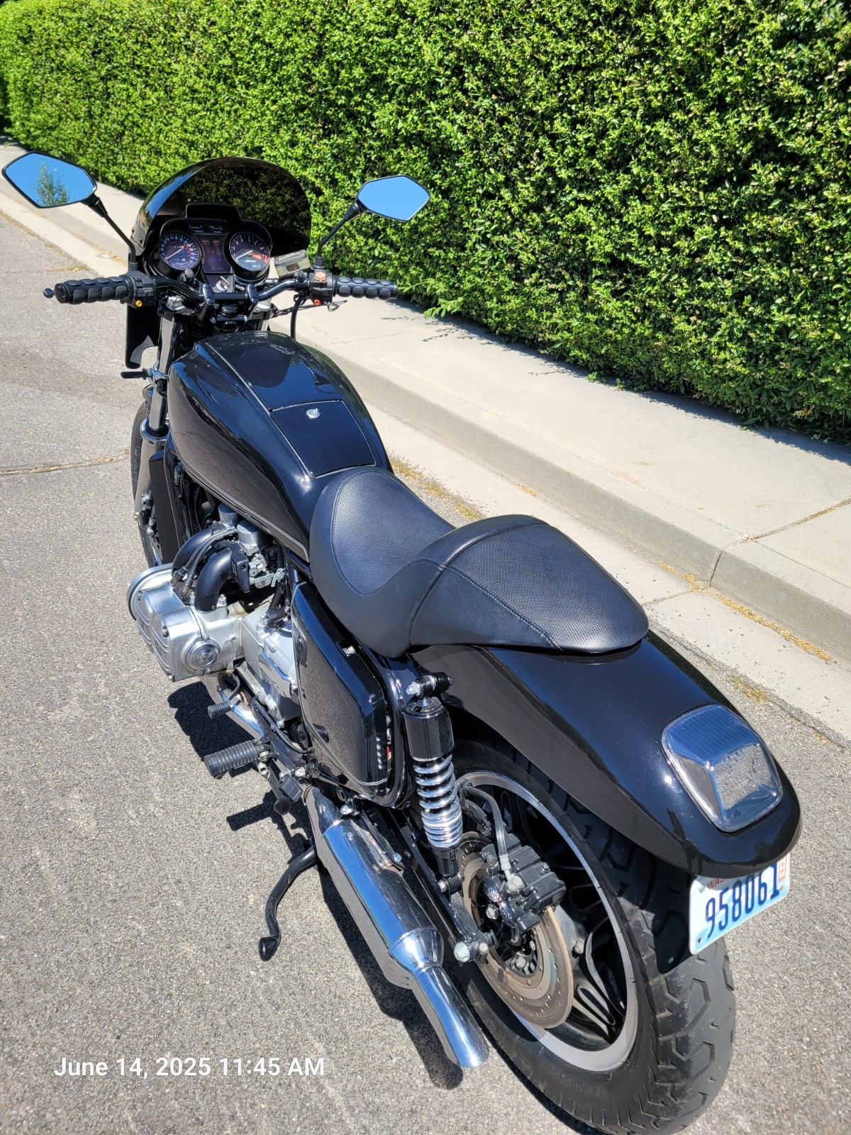 Honda-GL1100-1982-5