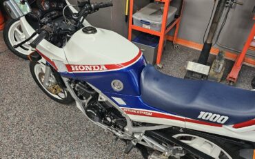 Honda-Interceptor-1984-6