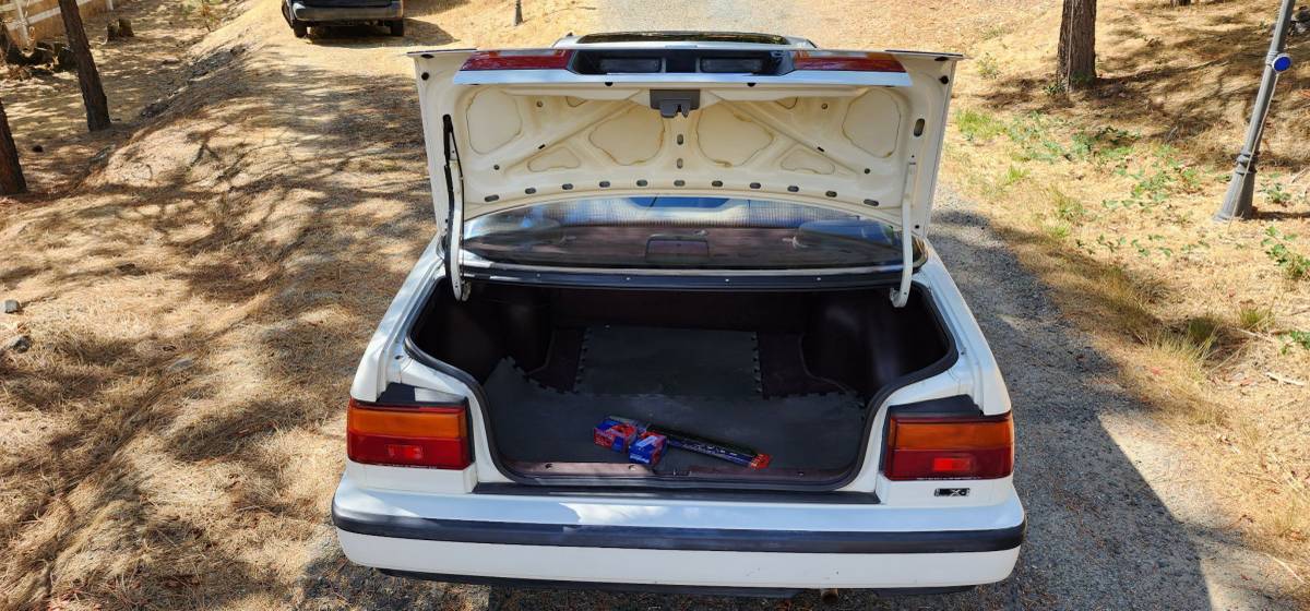 Honda-accord-1988-white-6