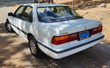 Honda-accord-1988-white-8