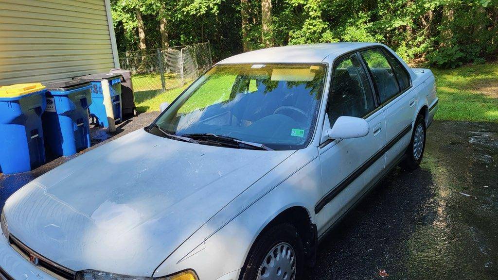 Honda-accord-1992-white-1