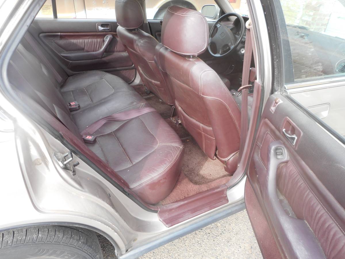Honda-accord-1993-brown-7