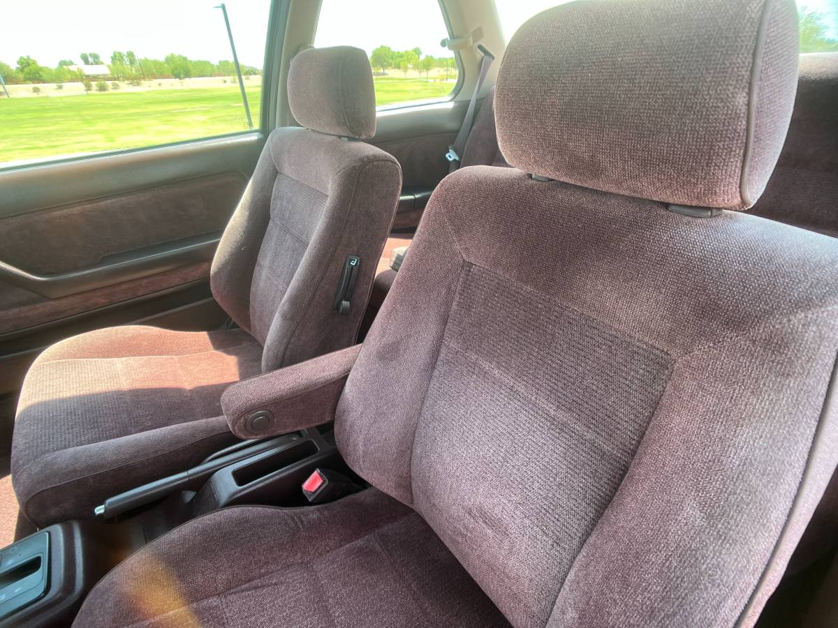Honda-accord-ex-coupe-1993-17