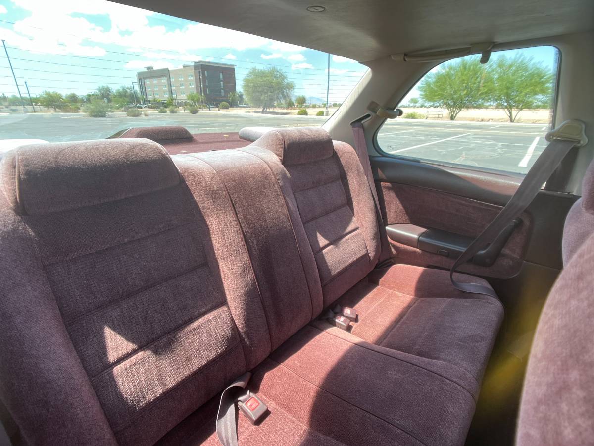 Honda-accord-ex-coupe-1993-18