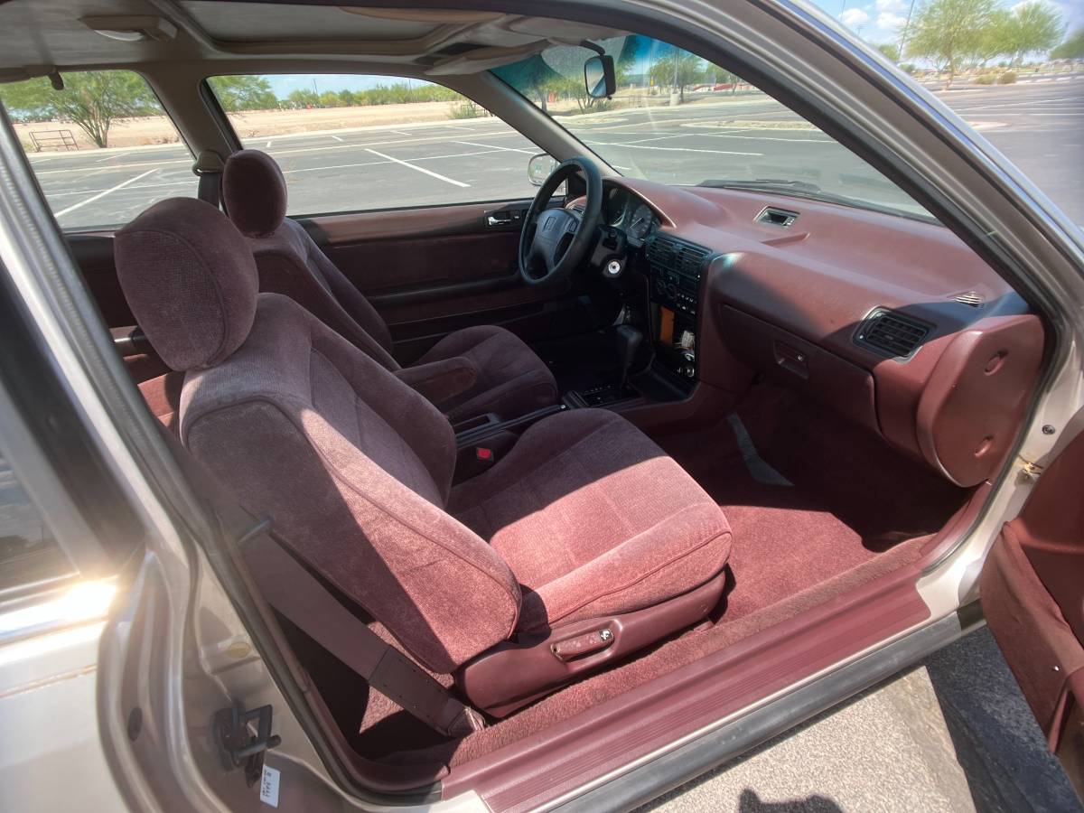 Honda-accord-ex-coupe-1993-20