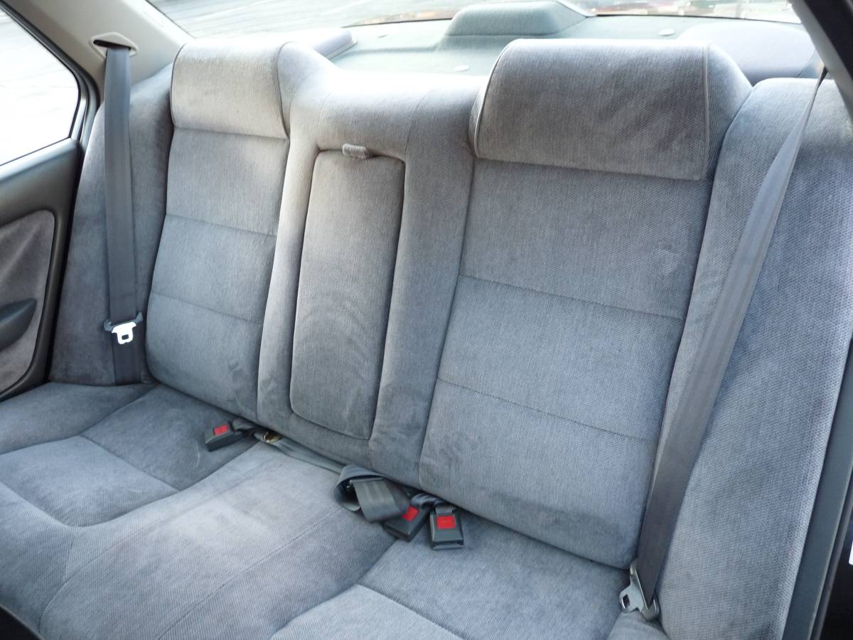Honda-accord-lx-1991-grey-11
