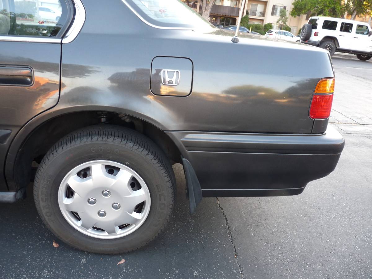Honda-accord-lx-1991-grey-6