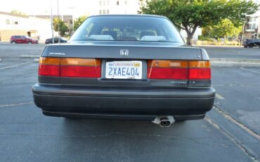 Honda-accord-lx-1991-grey-8