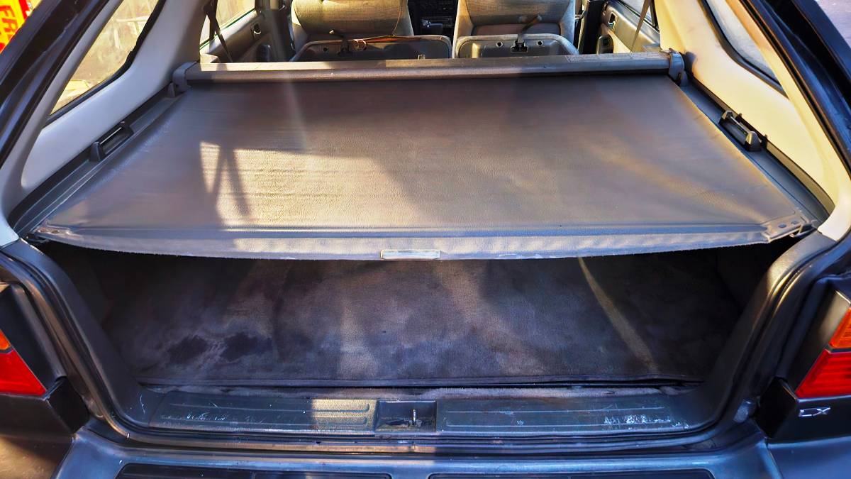Honda-accord-lx-wagon-1993-grey-19