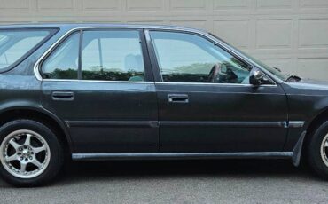 Honda-accord-lx-wagon-1993-grey-2