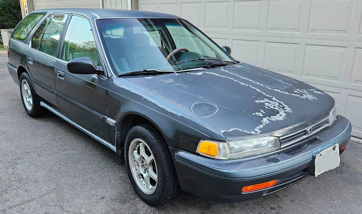 Honda-accord-lx-wagon-1993-grey-9