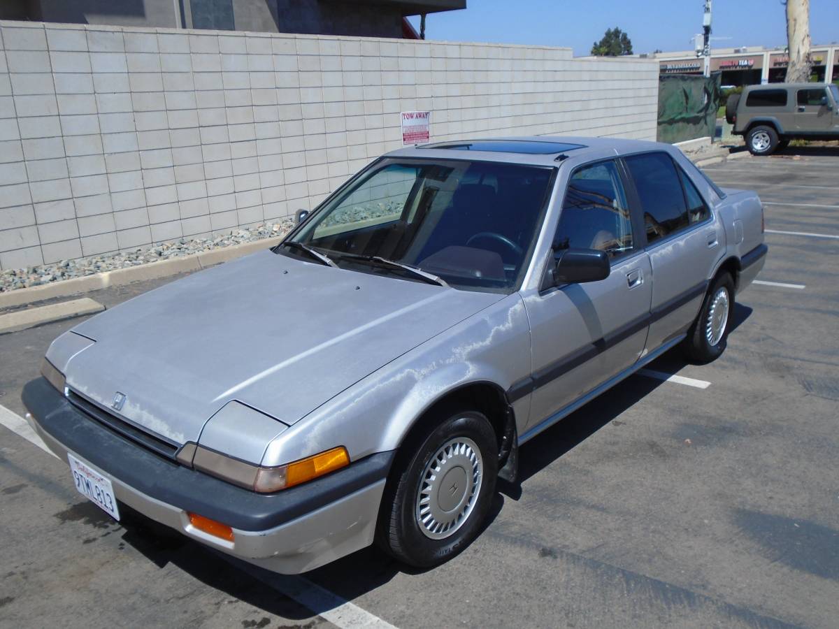 Honda-accord-lxi-1987-11