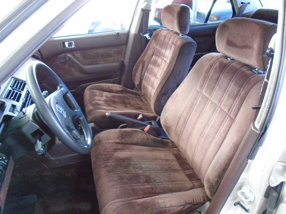 Honda-accord-lxi-1987-14