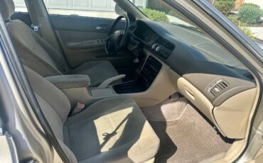 Honda-accord-sedan-lx-1995-3