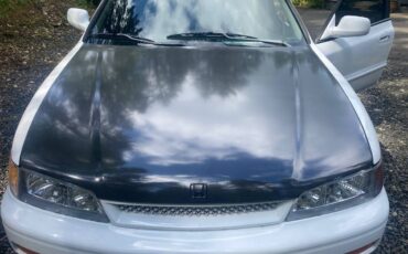 Honda-accord-wagon-1994-white-1