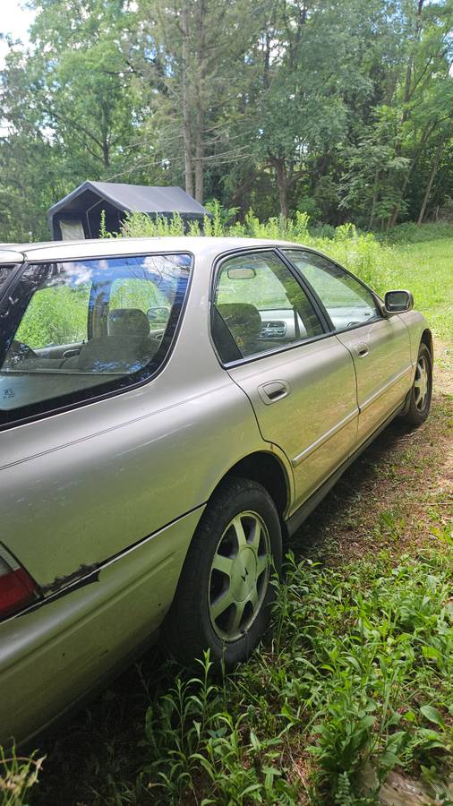 Honda-accord-wagon-ex-1995-2