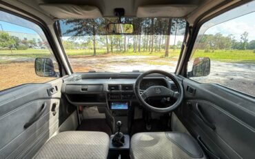 Honda-acty-1992-white-3