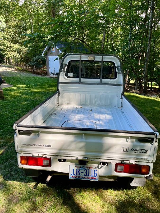 Honda-acty-1994-white-4