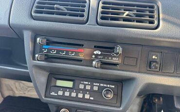 Honda-acty-4wd-1989-white-6