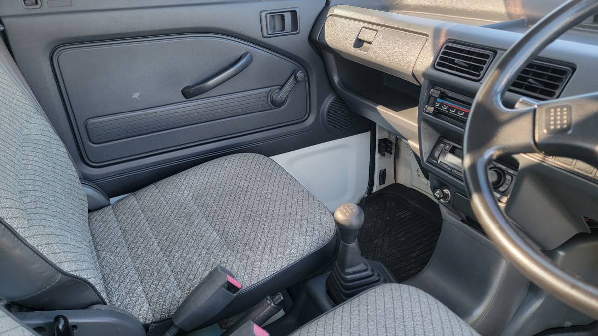 Honda-acty-minitruck-1994-white-15
